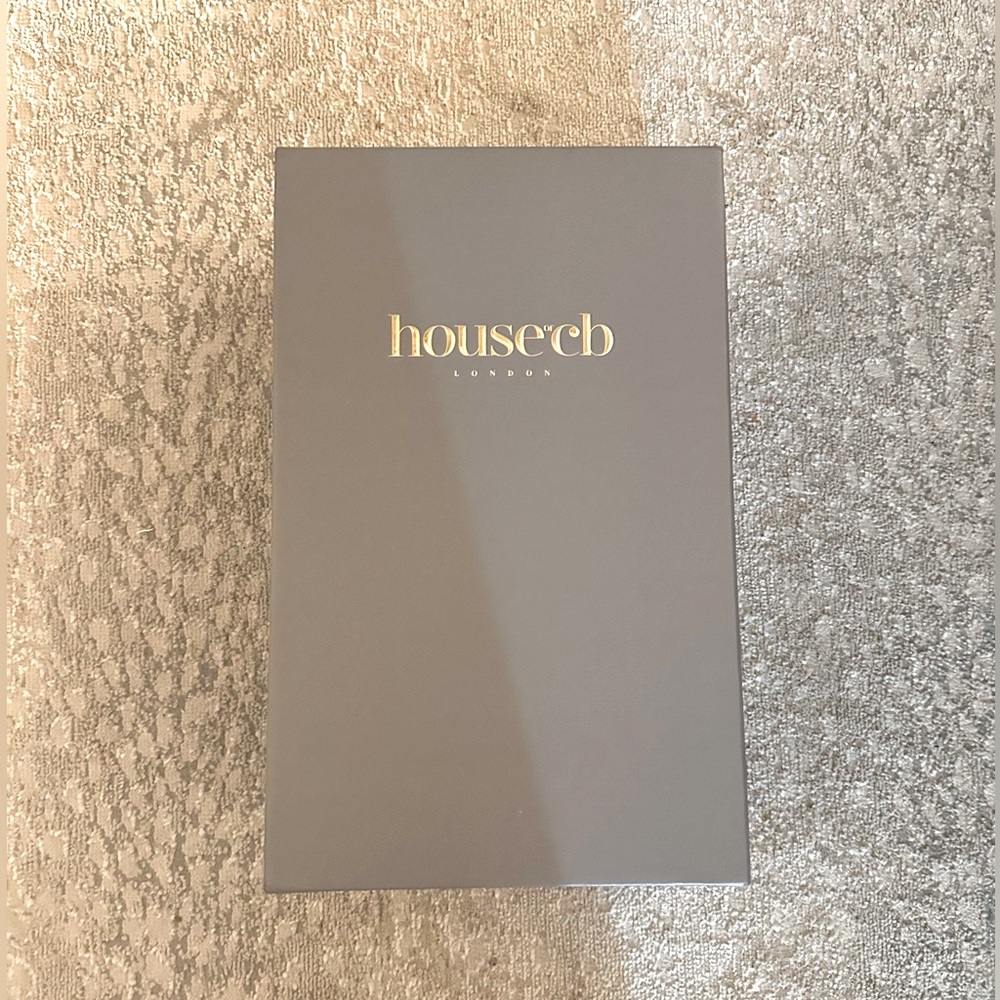 House of CB box